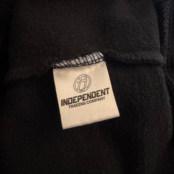 Anime Kurapika Hunter x Hunter Hoodie –  Tapestry Graphic | L - Picture 7 of 10